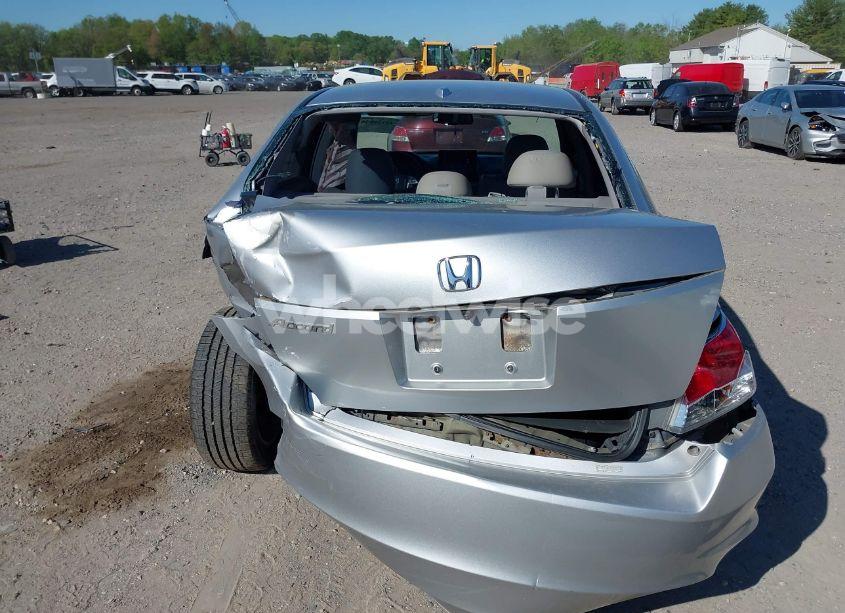 Photo 16 of 2010 Honda Accord 2.4 EX-L (VIN 1HGCP2F84AA024686)