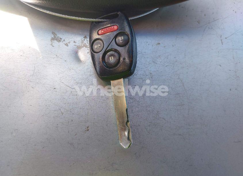 Photo 11 of 2010 Honda Accord 2.4 EX-L (VIN 1HGCP2F84AA024946)