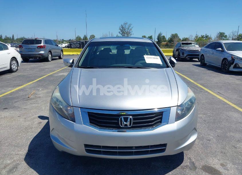 Photo 12 of 2010 Honda Accord 2.4 EX-L (VIN 1HGCP2F84AA024946)