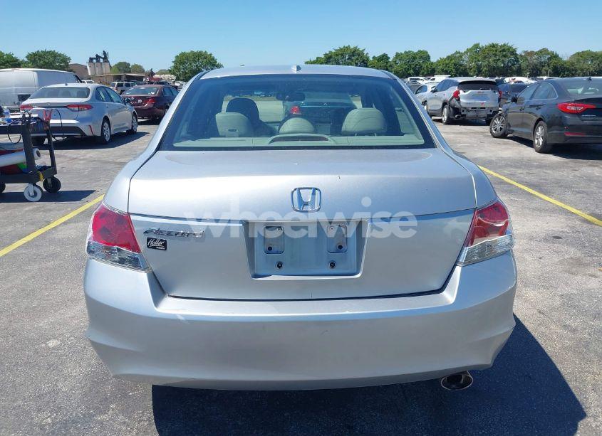 Photo 16 of 2010 Honda Accord 2.4 EX-L (VIN 1HGCP2F84AA024946)