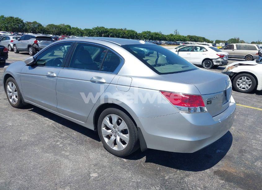 Photo 3 of 2010 Honda Accord 2.4 EX-L (VIN 1HGCP2F84AA024946)