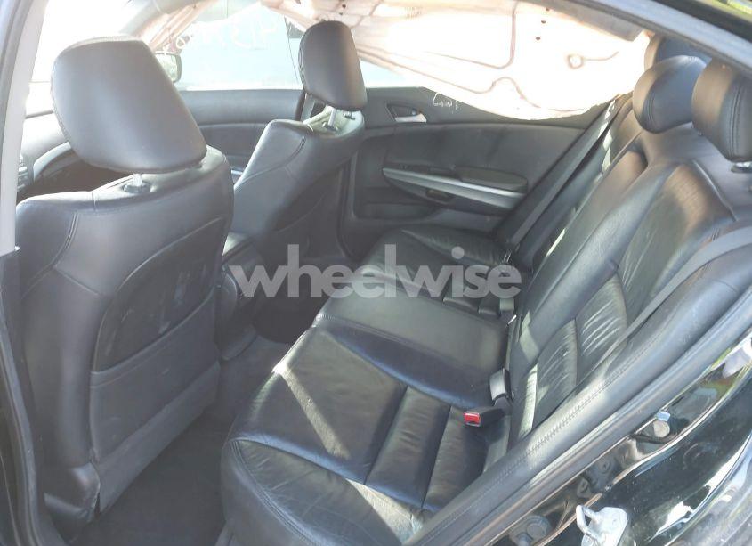 Photo 8 of 2010 Honda Accord 2.4 EX-L (VIN 1HGCP2F84AA028737)