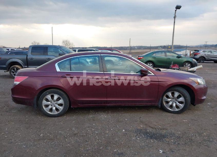 Photo 13 of 2010 Honda Accord 2.4 EX-L (VIN 1HGCP2F84AA034327)