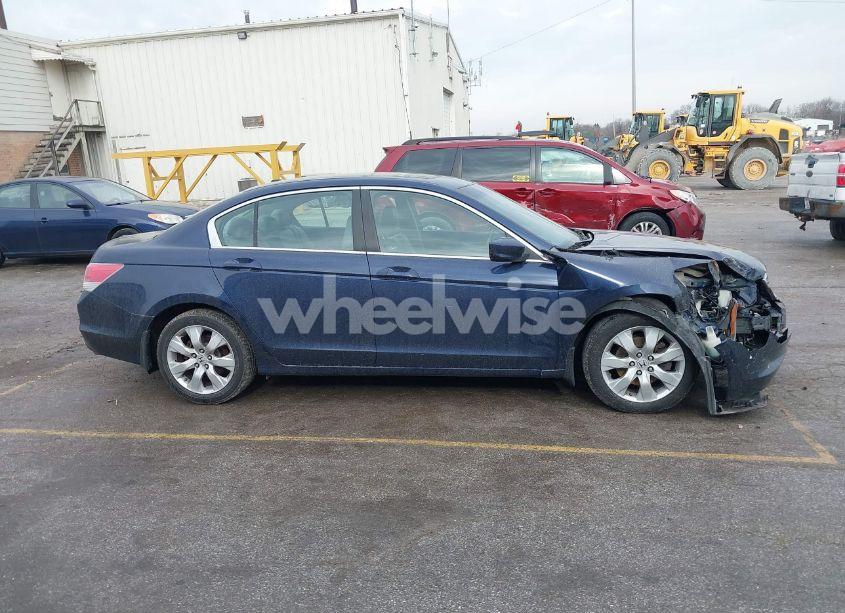 Photo 13 of 2010 Honda Accord 2.4 EX-L (VIN 1HGCP2F84AA037177)