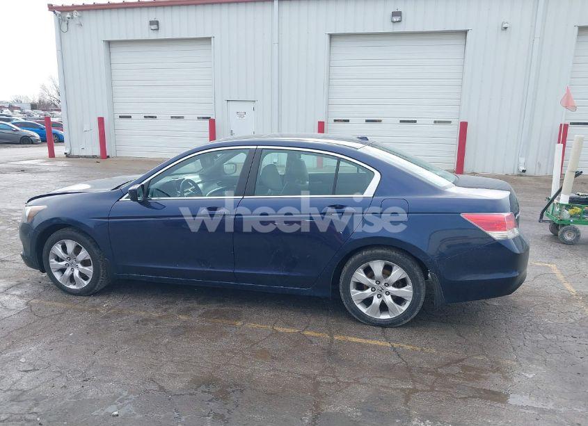 Photo 14 of 2010 Honda Accord 2.4 EX-L (VIN 1HGCP2F84AA037177)