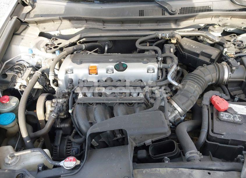 Photo 10 of 2010 Honda Accord 2.4 EX-L (VIN 1HGCP2F84AA037549)