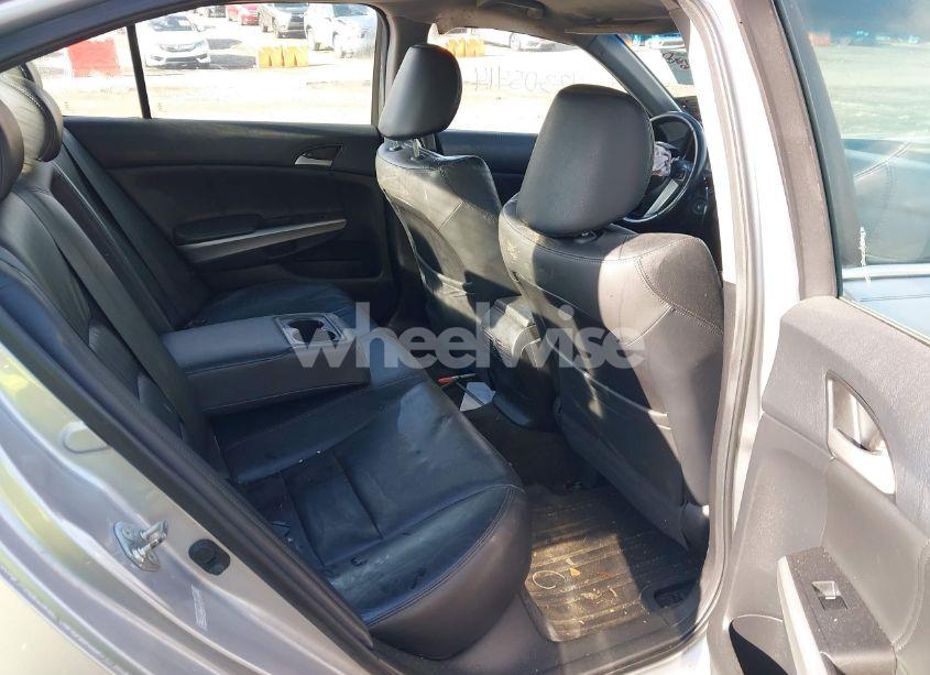 Photo 8 of 2010 Honda Accord 2.4 EX-L (VIN 1HGCP2F84AA064640)