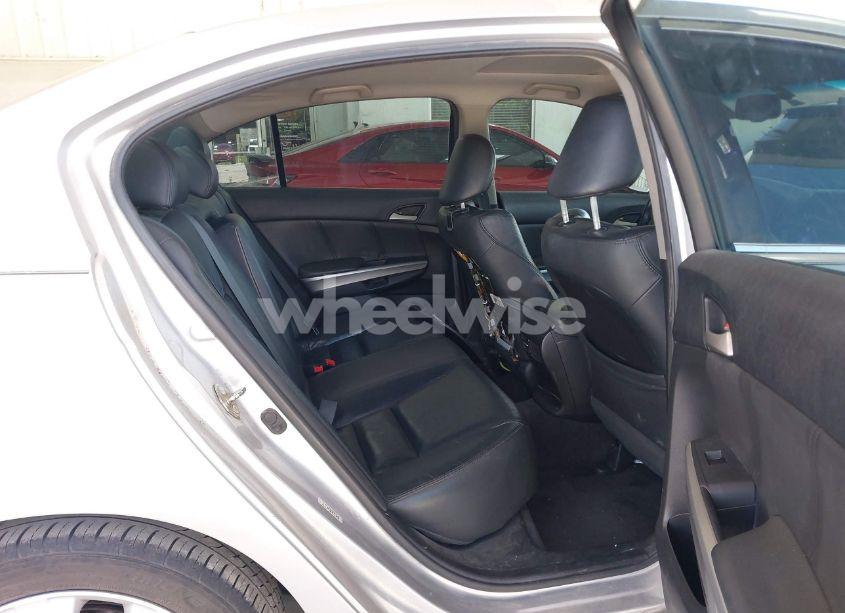 Photo 8 of 2010 Honda Accord 2.4 EX-L (VIN 1HGCP2F84AA134900)