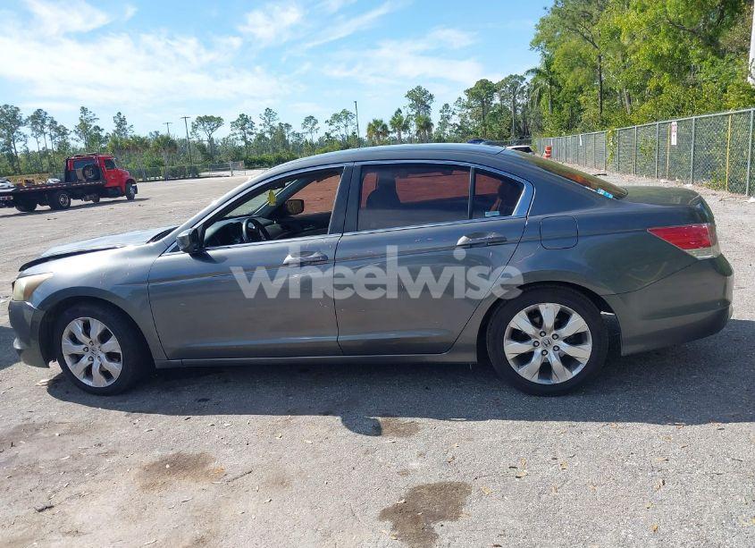 Photo 14 of 2010 Honda Accord 2.4 EX-L (VIN 1HGCP2F84AA171798)