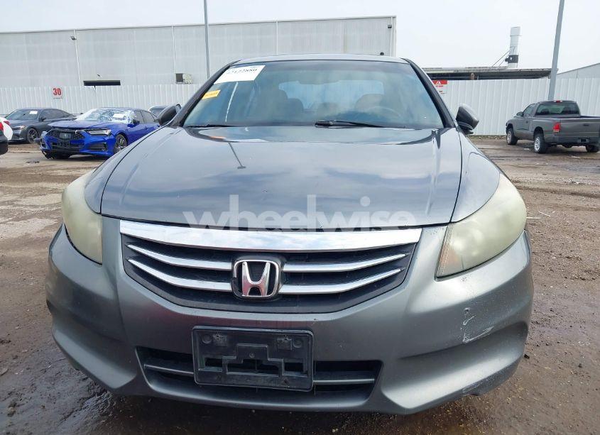 Photo 12 of 2011 Honda Accord 2.4 EX-L (VIN 1HGCP2F84BA032496)