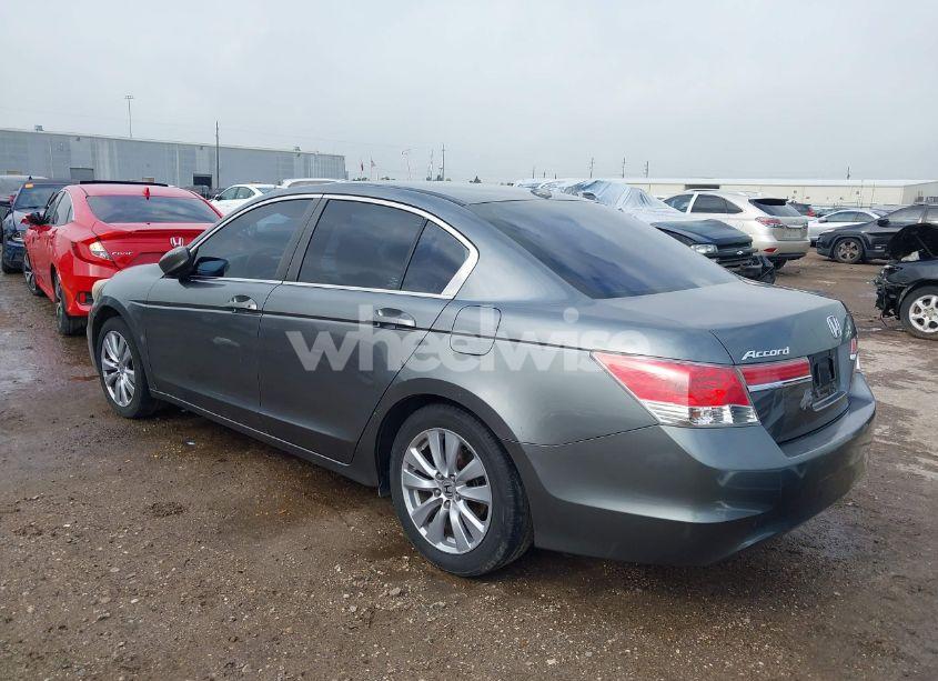Photo 3 of 2011 Honda Accord 2.4 EX-L (VIN 1HGCP2F84BA032496)