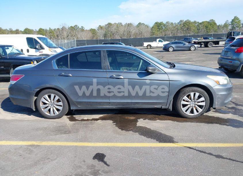 Photo 13 of 2011 Honda Accord 2.4 EX-L (VIN 1HGCP2F84BA034409)
