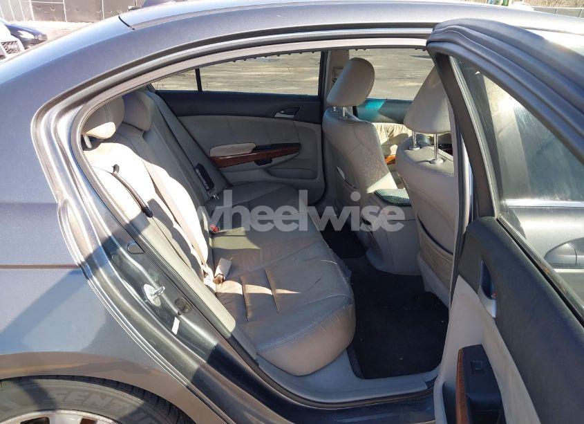 Photo 8 of 2011 Honda Accord 2.4 EX-L (VIN 1HGCP2F84BA034409)