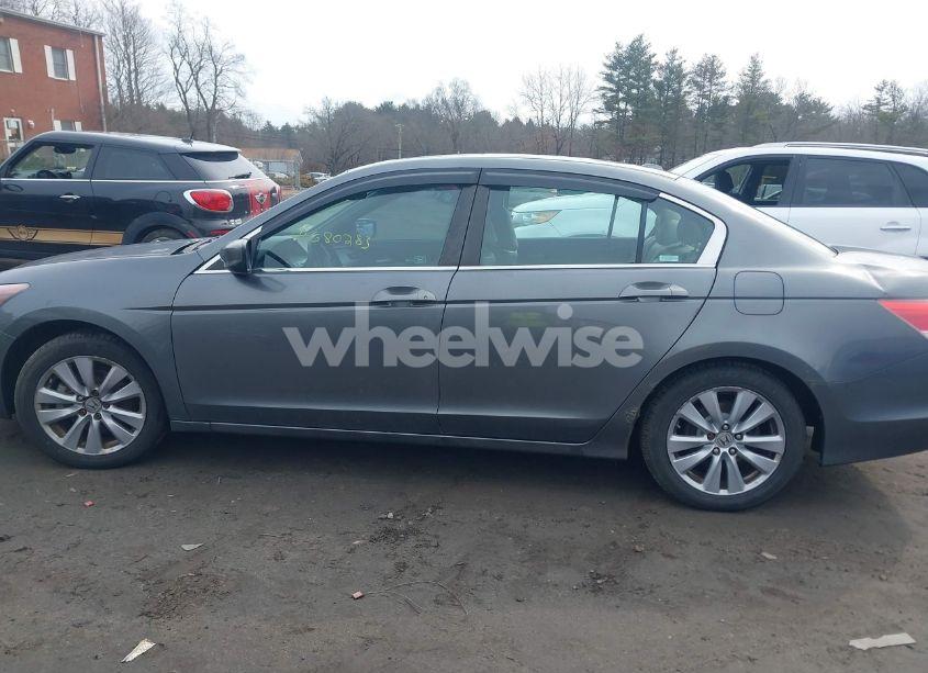 Photo 14 of 2011 Honda Accord 2.4 EX-L (VIN 1HGCP2F84BA054627)