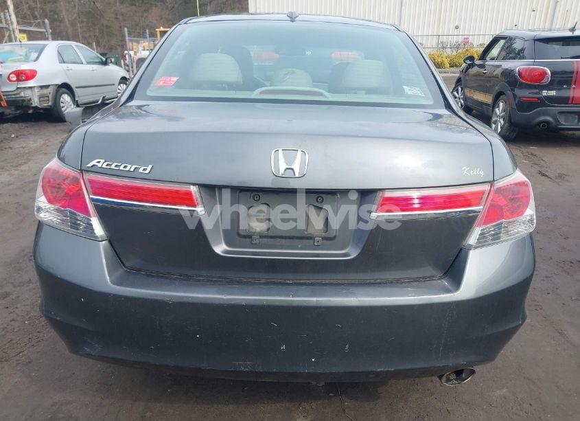 Photo 16 of 2011 Honda Accord 2.4 EX-L (VIN 1HGCP2F84BA054627)