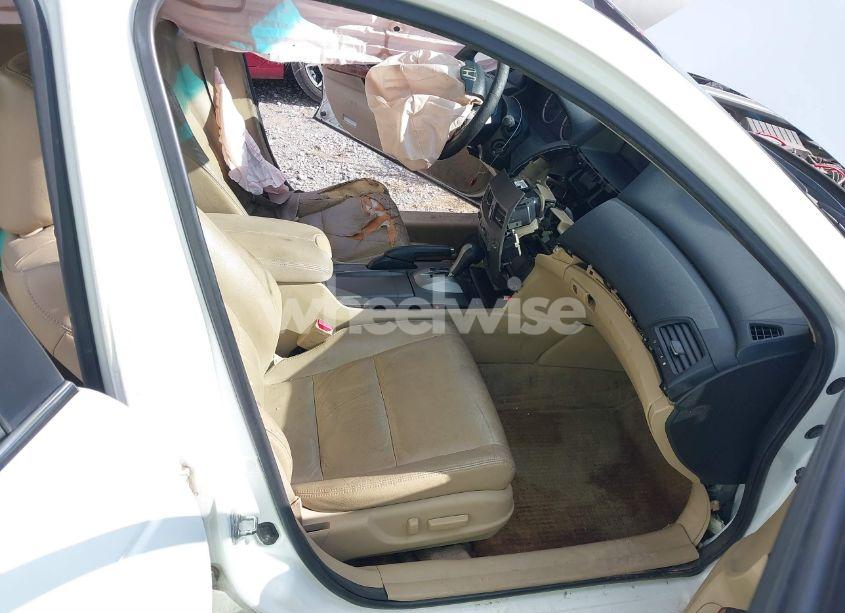 Photo 5 of 2011 Honda Accord 2.4 EX-L (VIN 1HGCP2F84BA086770)