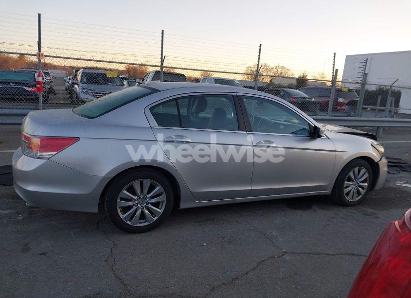 Photo 13 of 2011 Honda Accord 2.4 EX-L (VIN 1HGCP2F84BA143503)