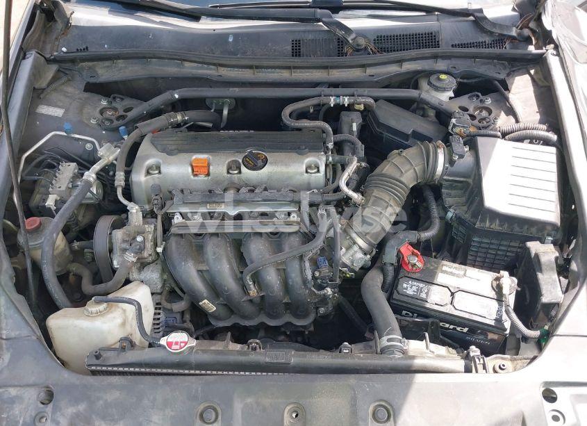Photo 10 of 2011 Honda Accord 2.4 EX-L (VIN 1HGCP2F84BA145770)