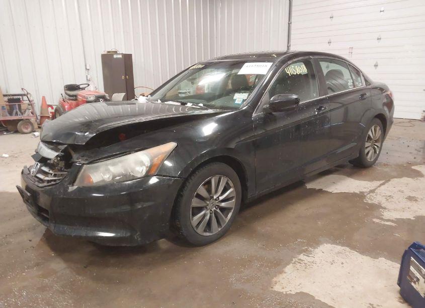 Photo 2 of 2012 Honda Accord 2.4 EX-L (VIN 1HGCP2F84CA034900)
