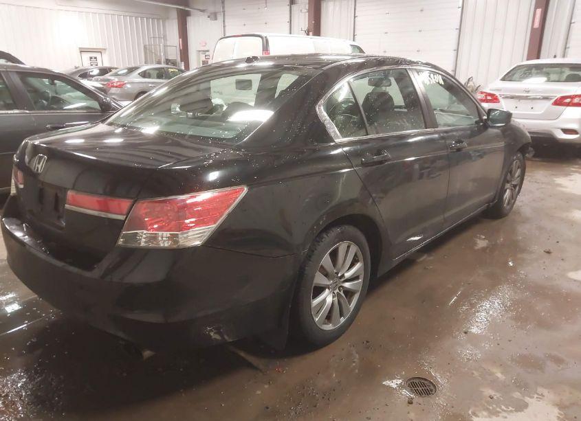 Photo 4 of 2012 Honda Accord 2.4 EX-L (VIN 1HGCP2F84CA034900)