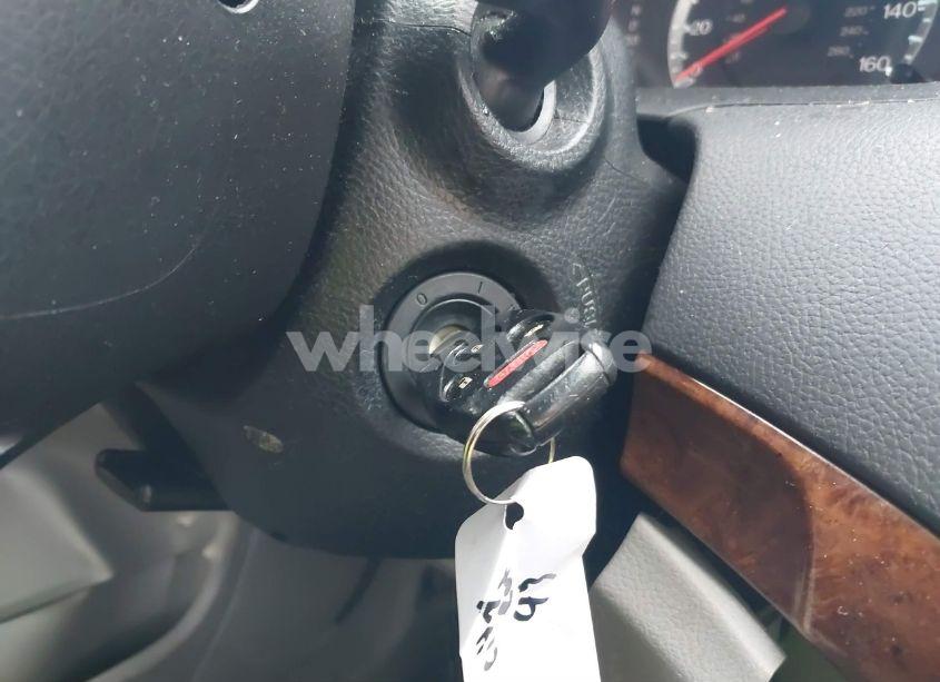 Photo 11 of 2012 Honda Accord 2.4 EX-L (VIN 1HGCP2F84CA070649)