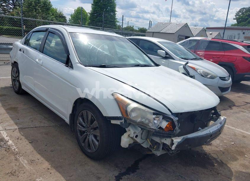 2012 Honda Accord 2.4 EX-L (VIN 1HGCP2F84CA108235) main photo