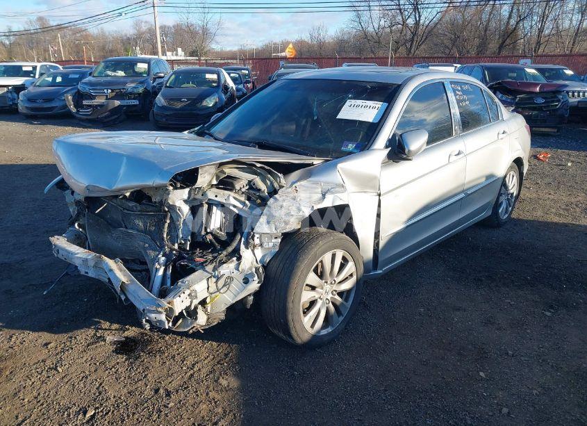 Photo 2 of 2012 Honda Accord 2.4 EX-L (VIN 1HGCP2F84CA120899)