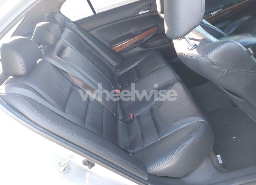 Photo 8 of 2012 Honda Accord 2.4 EX-L (VIN 1HGCP2F84CA120899)