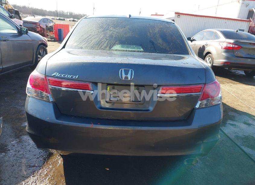 Photo 17 of 2012 Honda Accord 2.4 EX-L (VIN 1HGCP2F84CA131241)