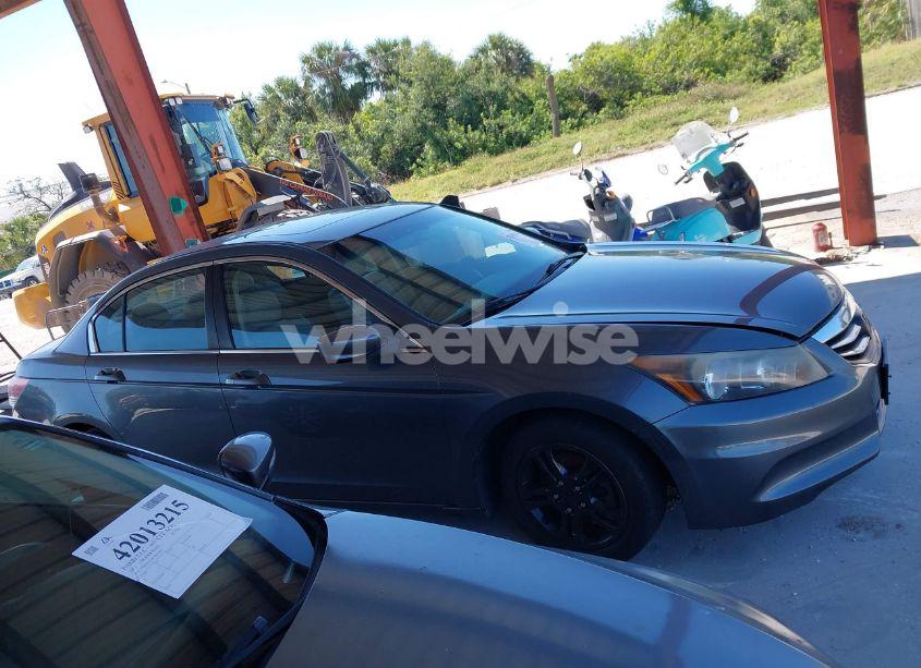 Photo 13 of 2012 Honda Accord 2.4 EX-L (VIN 1HGCP2F84CA159363)