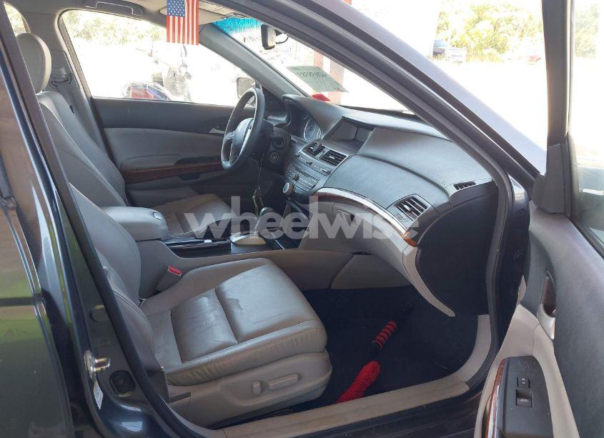 Photo 5 of 2012 Honda Accord 2.4 EX-L (VIN 1HGCP2F84CA159363)