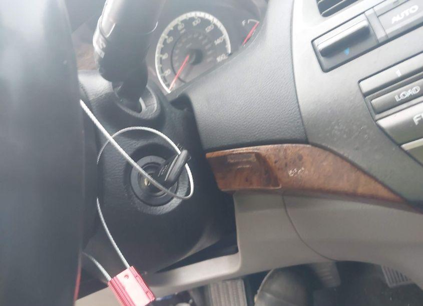 Photo 11 of 2012 Honda Accord 2.4 EX-L (VIN 1HGCP2F84CA173067)