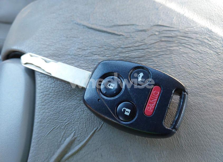 Photo 11 of 2012 Honda Accord 2.4 EX-L (VIN 1HGCP2F84CA186644)