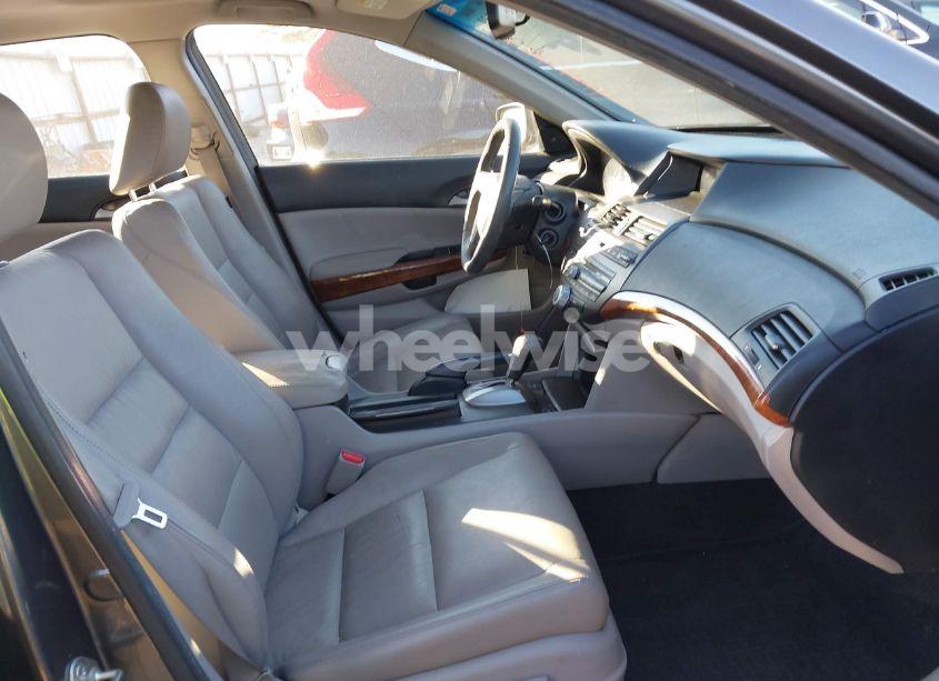 Photo 5 of 2012 Honda Accord 2.4 EX-L (VIN 1HGCP2F84CA186644)