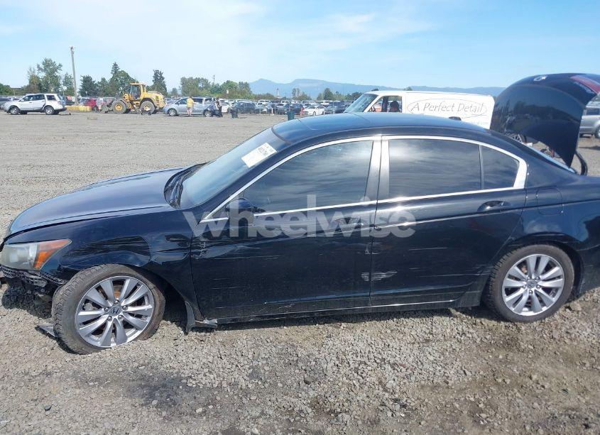 Photo 6 of 2012 Honda Accord 2.4 EX-L (VIN 1HGCP2F84CA800575)