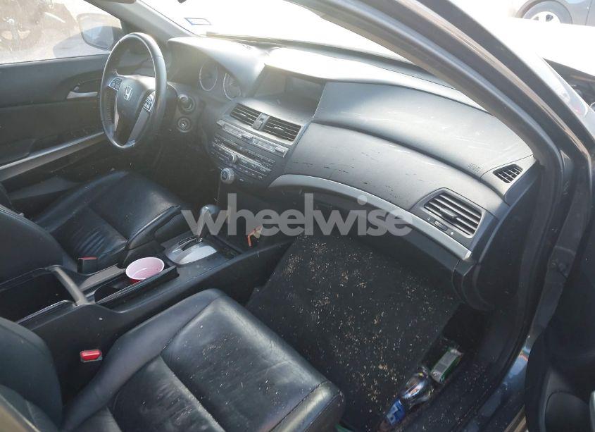 Photo 5 of 2010 Honda Accord 2.4 EX-L (VIN 1HGCP2F85AA004964)