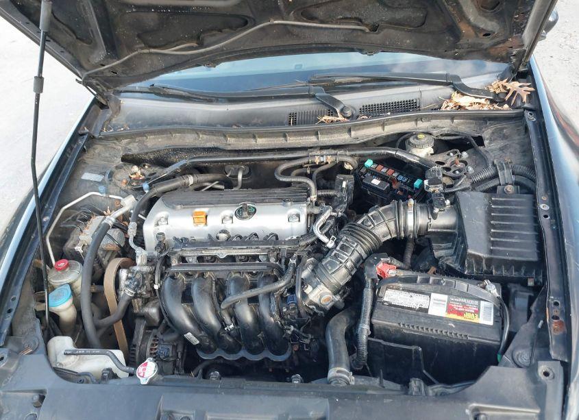 Photo 10 of 2010 Honda Accord 2.4 EX-L (VIN 1HGCP2F85AA011090)