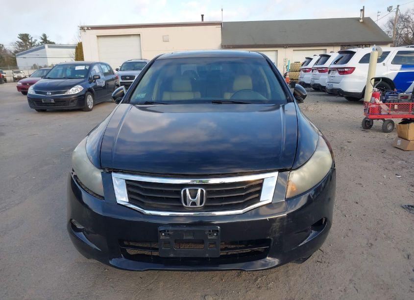 Photo 13 of 2010 Honda Accord 2.4 EX-L (VIN 1HGCP2F85AA011090)