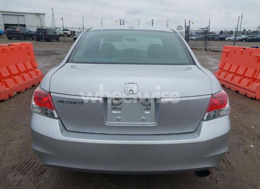 Photo 16 of 2010 Honda Accord 2.4 EX-L (VIN 1HGCP2F85AA036491)