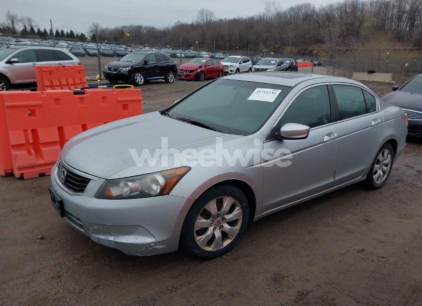 Photo 2 of 2010 Honda Accord 2.4 EX-L (VIN 1HGCP2F85AA036491)
