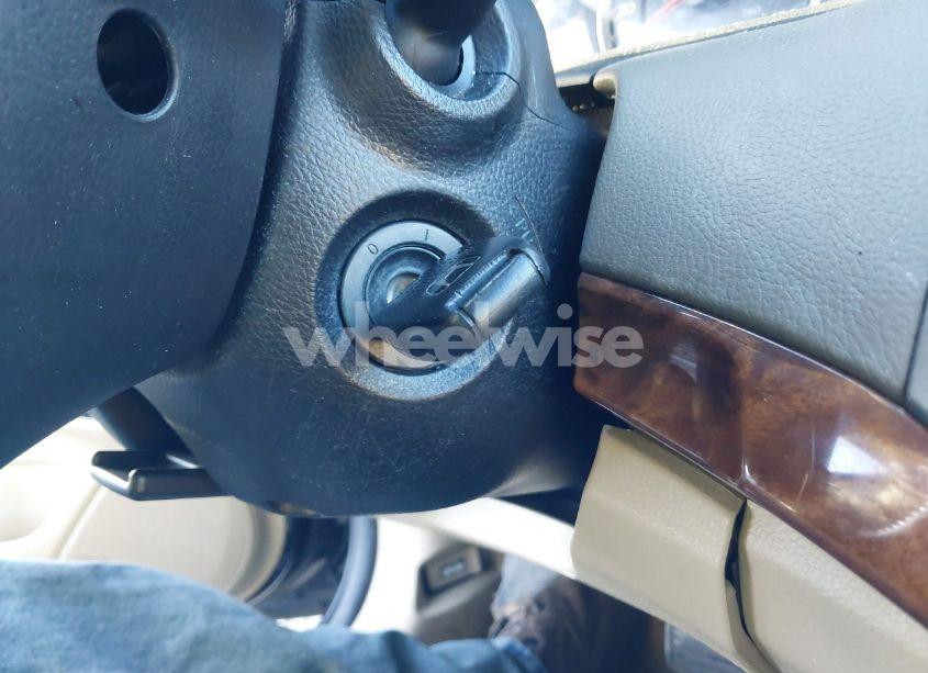 Photo 11 of 2010 Honda Accord 2.4 EX-L (VIN 1HGCP2F85AA037172)