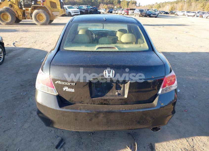Photo 17 of 2010 Honda Accord 2.4 EX-L (VIN 1HGCP2F85AA037172)