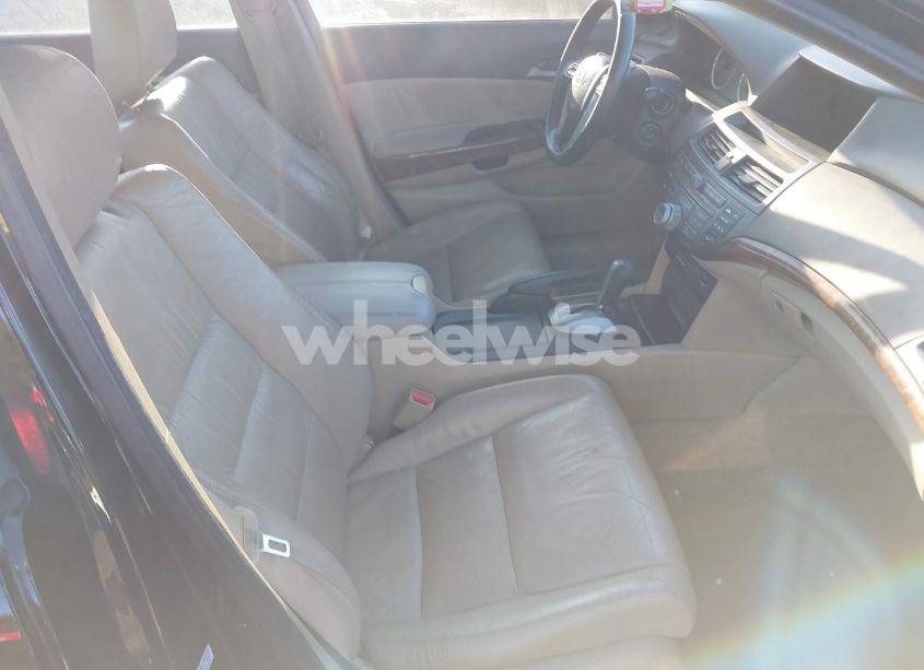 Photo 5 of 2010 Honda Accord 2.4 EX-L (VIN 1HGCP2F85AA037172)