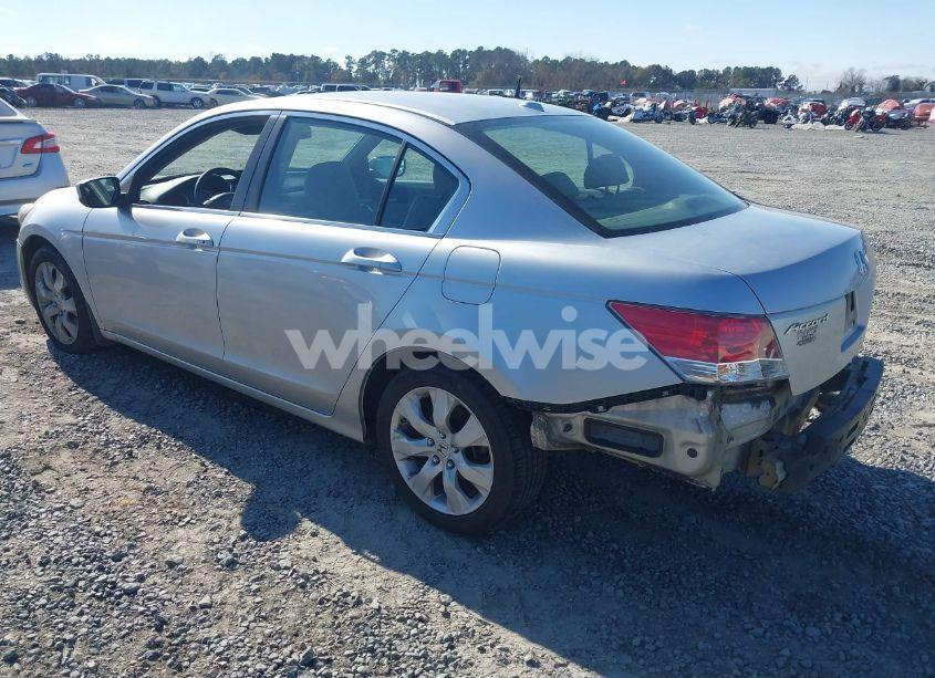Photo 3 of 2010 Honda Accord 2.4 EX-L (VIN 1HGCP2F85AA043506)