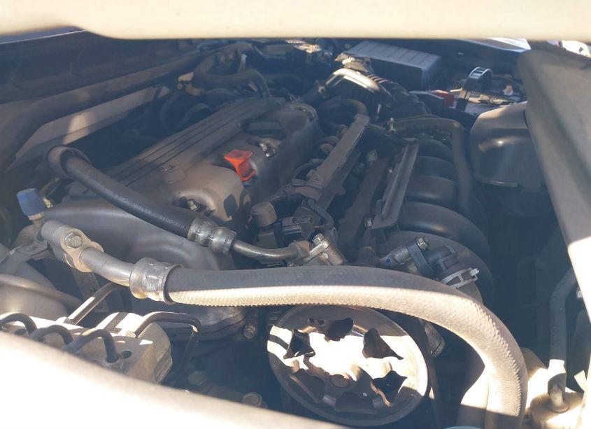 Photo 10 of 2010 Honda Accord 2.4 EX-L (VIN 1HGCP2F85AA104157)