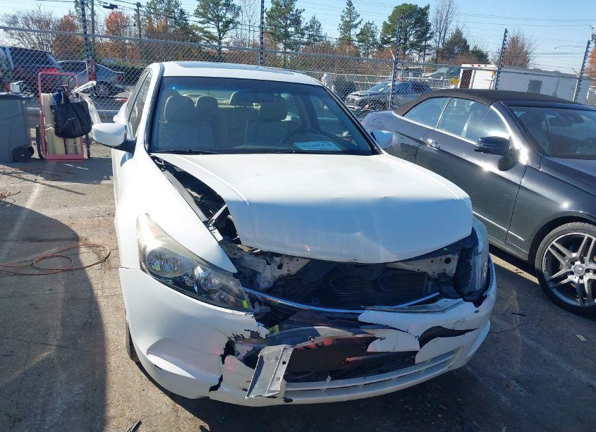 Photo 12 of 2010 Honda Accord 2.4 EX-L (VIN 1HGCP2F85AA104157)