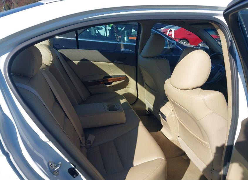 Photo 8 of 2010 Honda Accord 2.4 EX-L (VIN 1HGCP2F85AA104157)