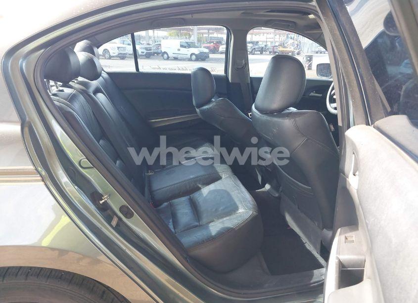 Photo 7 of 2010 Honda Accord 2.4 EX-L (VIN 1HGCP2F85AA148711)