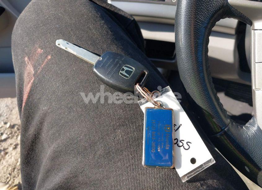 Photo 11 of 2010 Honda Accord 2.4 EX-L (VIN 1HGCP2F85AA161457)