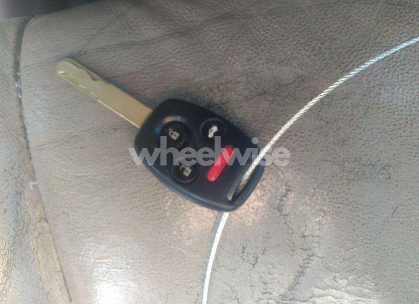 Photo 11 of 2010 Honda Accord 2.4 EX-L (VIN 1HGCP2F85AA193406)